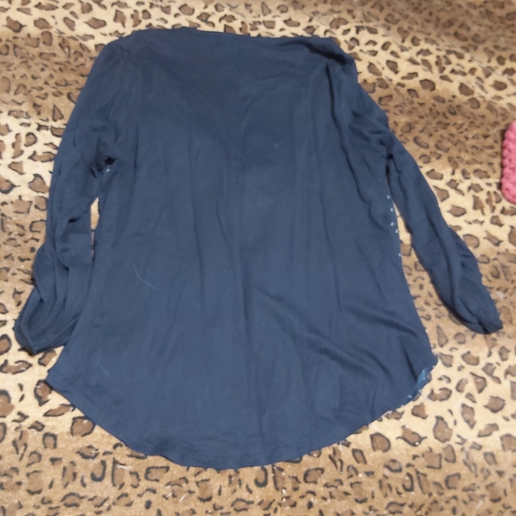 2/$20 Cute Tommy Hilfiger top... - Picture 2 of 3